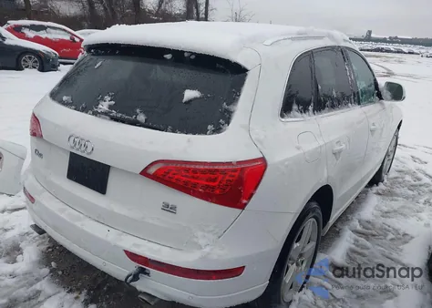 2010 Audi Q5 Premium Plus из США, поврежденный, VIN WA1LKAFP7AA010340